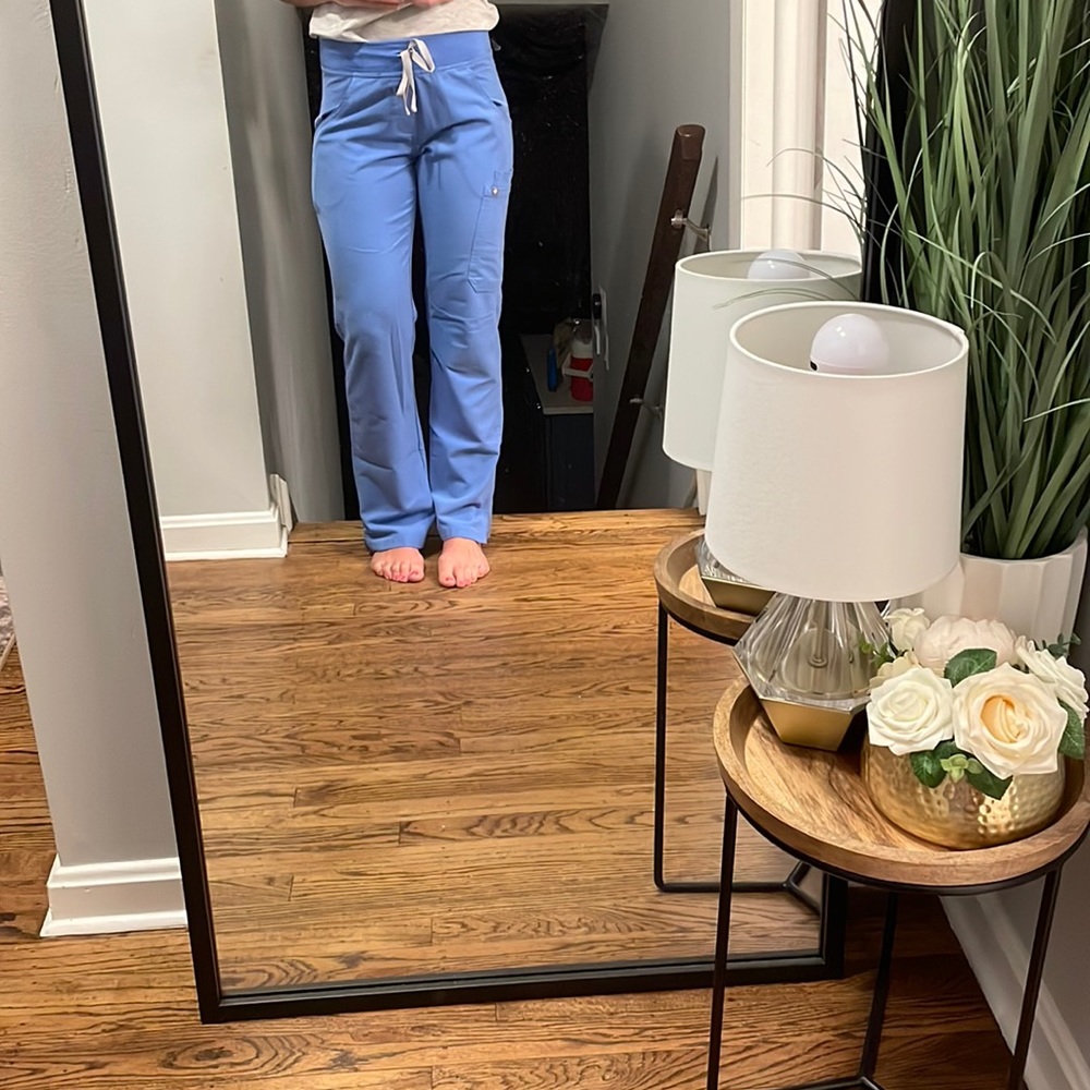 FIGS scrub pants XS ceil blue